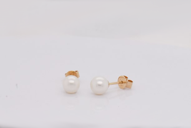 Freshwater Pearl Studs