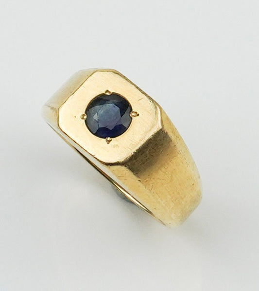 Vintage Sapphire Ring