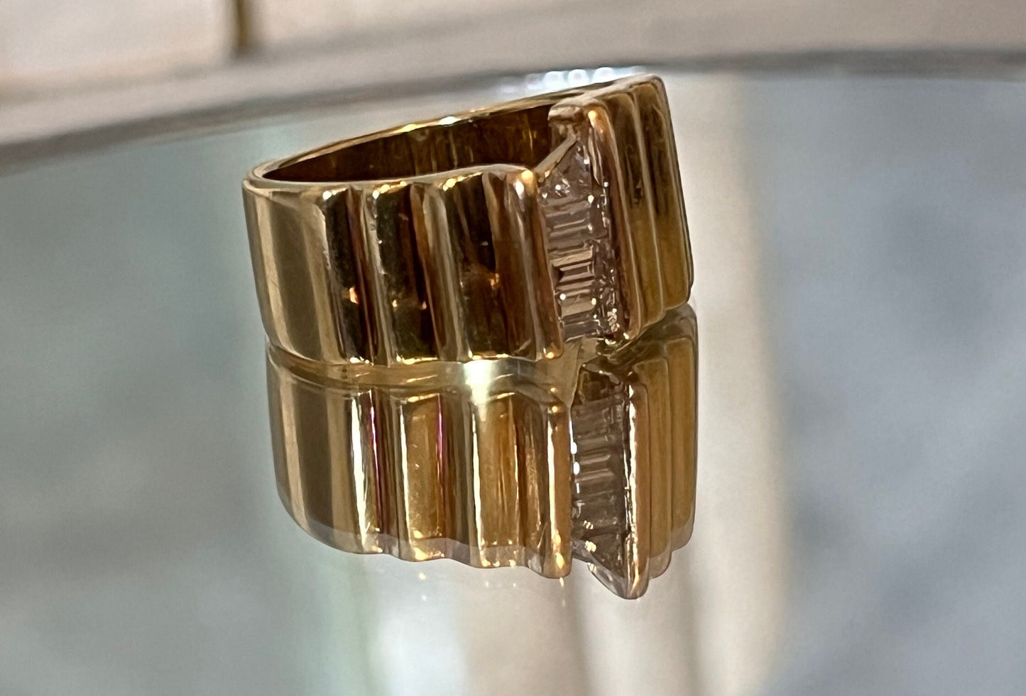 Vintage Diamond Ribbed Ring